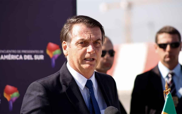 Bolsonaro sabota medidas contra a covid-19, diz Human Rights Watch