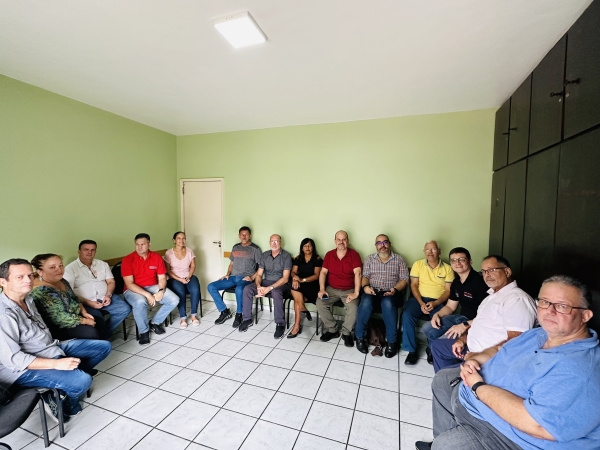 Sindicato se reúne com representação nacional dos empregados da Caixa para debater plano de saúde