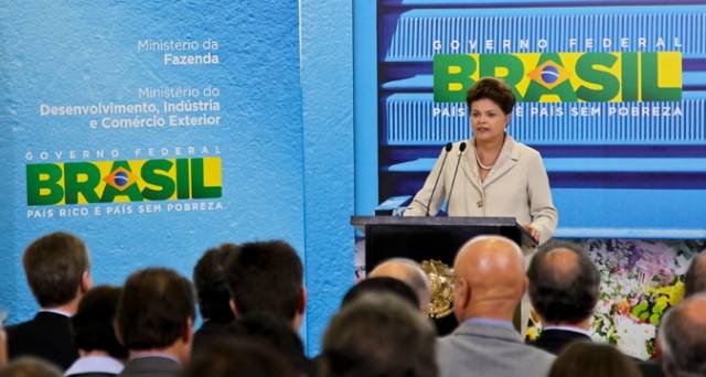 Dilma diz que Brasil não “treme” diante de nova crise financeira internacional
