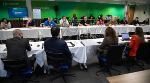 Caixa n&atilde;o responde sobre Sa&uacute;de Caixa, Super Caixa e sobrecarga na rede; empregados relatam cen&aacute;rio de adoecimento