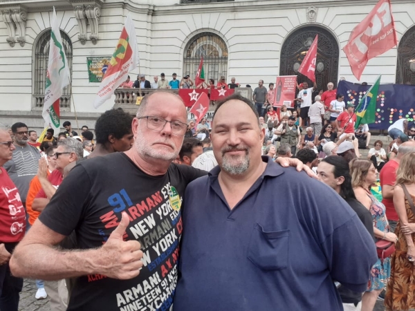 Coordenador Geral do Sindicato participa de ato pró-democracia