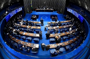 PEC da Reforma Tributária recebe, no Senado, emendas da campanha Tributar os Super-Ricos