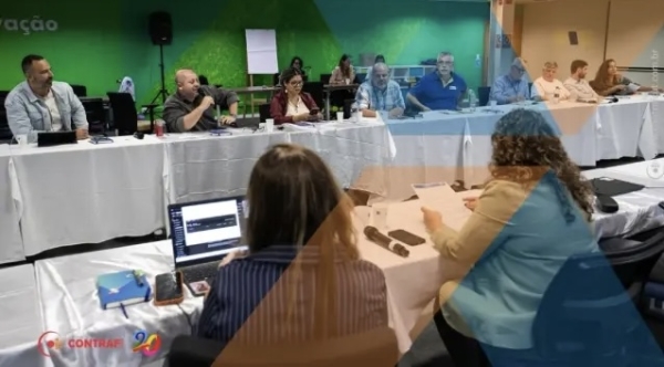 Em mesa, CEE denuncia desvaloriza&ccedil;&atilde;o dos empregados e cobra respostas da Caixa