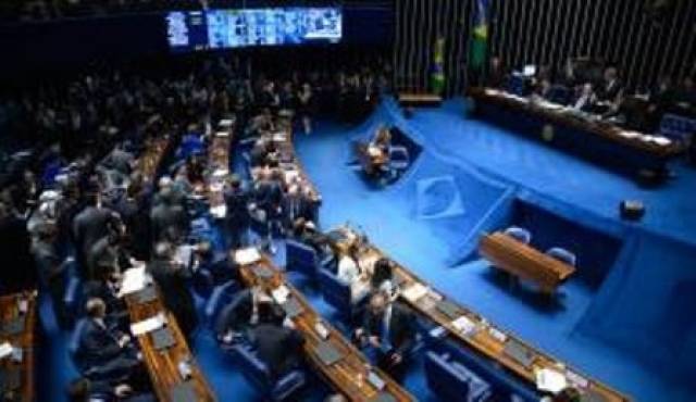 Senadores deverão votar MP 665, que muda regras do seguro-desemprego