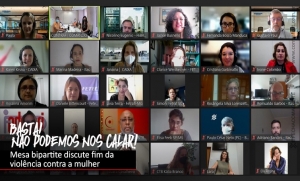Mesa discute prevenção e combate à violência contra mulher