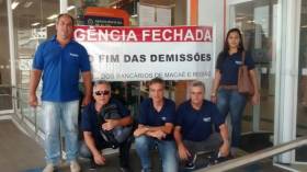 Itaú demite bancária após licença-maternidade em Macaé (RJ)