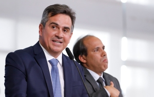 Banqueiros ‘a favor da democracia’ irritam e confundem Ciro Nogueira sobre lucro dos bancos