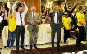 Durante a Copa, parlamentares marcam contra o interesse nacional