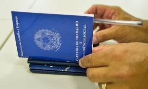 Calendário de pagamento do abono PIS/Pasep é aprovado. Confira