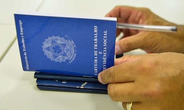 Calendário de pagamento do abono PIS/Pasep é aprovado. Confira