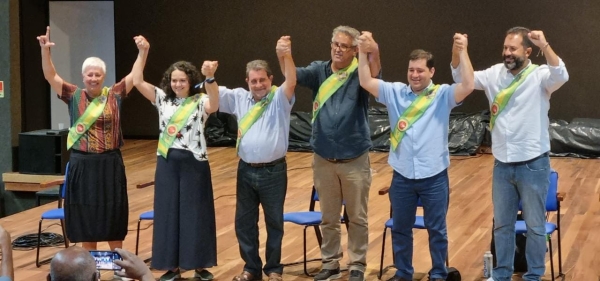 Fetraf-RJ/ES participa do Seminário “O Papel do Sindicalismo na Reconstrução do Brasil” em Brasília