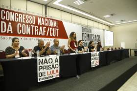 Congresso aprova Plano de Lutas da Categoria