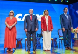 Rita Serrano toma posse como presidente da Caixa