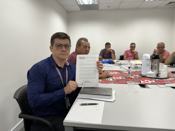 Sindicato dos Bancários da Baixada Fluminense participa de reunião com a Caixa